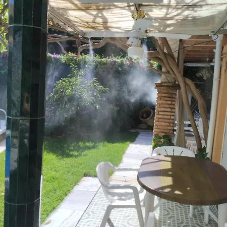 Piscina Privada Hébergement de vacances Fuengirola