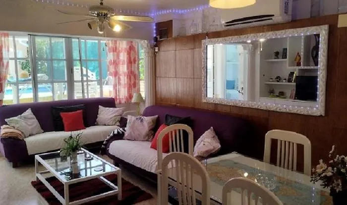 Holiday home Piscina Privada *