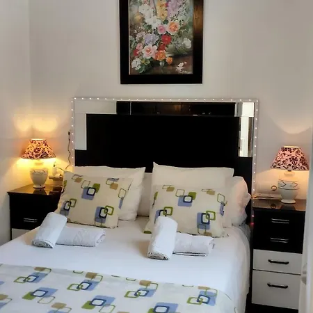 Piscina Privada * フエンヒロラ